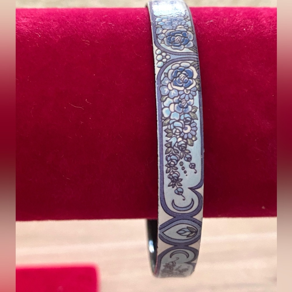 VTG Michaela Frey floral enameled bangle